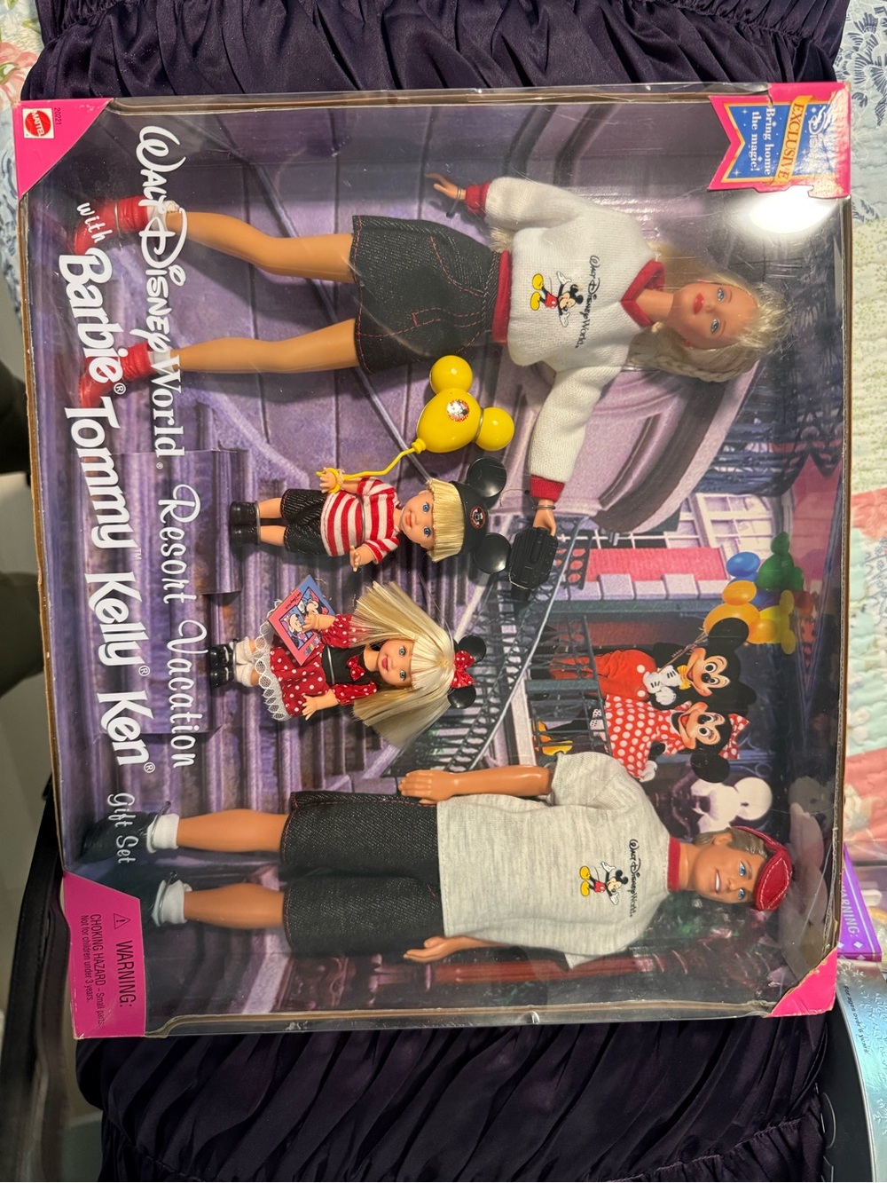 Barbie & Tommy Kelly Disney World Resort Vacation Doll Set - White & Black